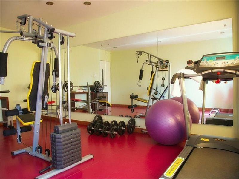 Hotel Hampi International Hospet Zewnętrze zdjęcie